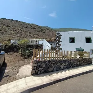 Casa Piruca Сasa de vacaciones Los Llanillos
